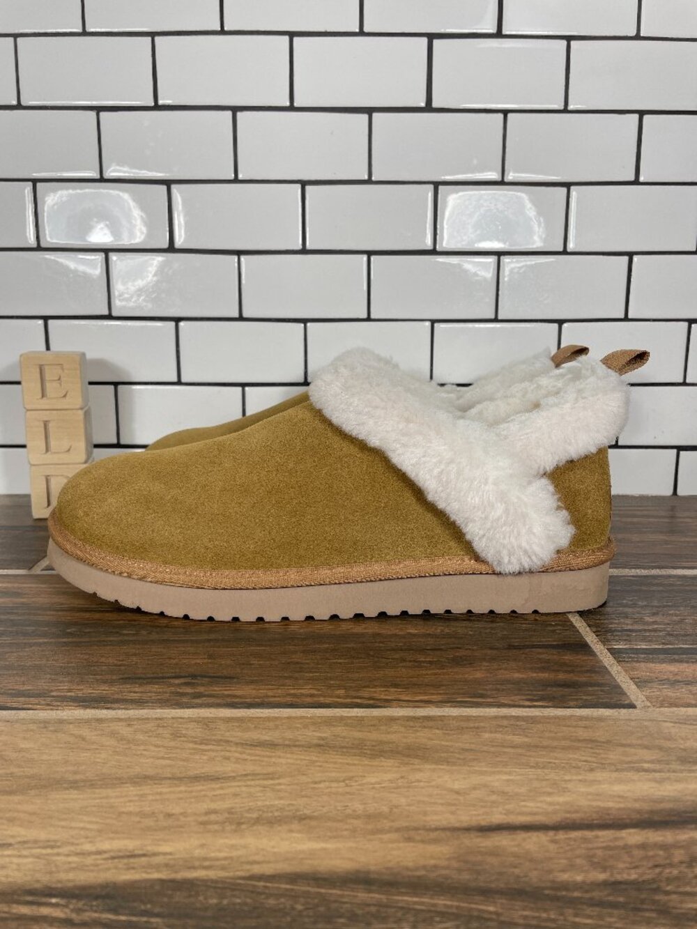 Koolaburra By UGG Advay Slip On Shoes Womens 12 Chestnut Suede Faux Fur Booties